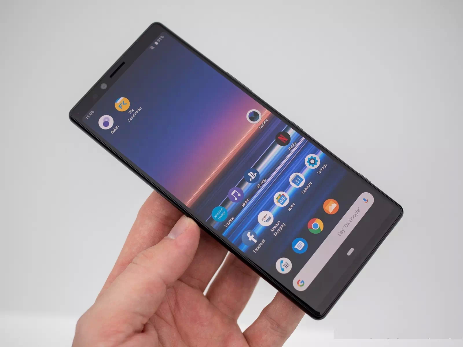Sony-Xperia-1-front-view-mobile57 Sony-Xperia-1-front-view-mobile57